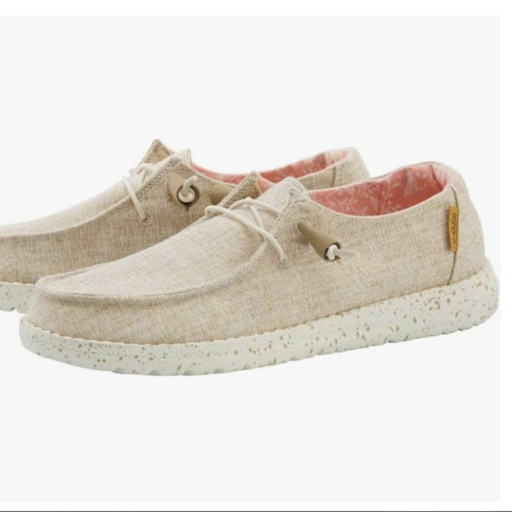 HEY DUDE WENDY CHAMBRAY LACE-UP LOAFER